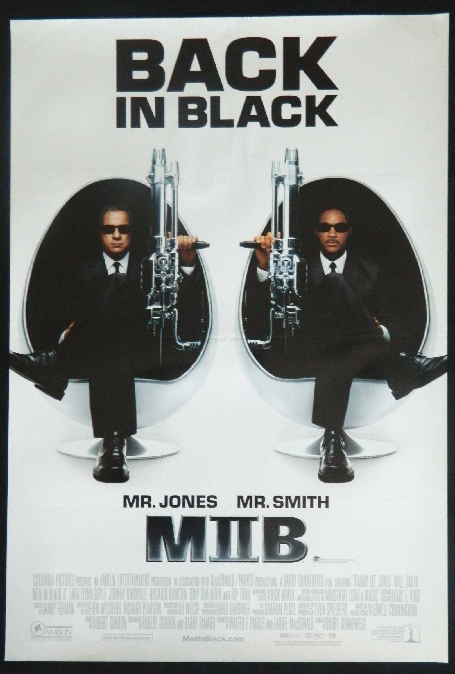 MEN IN BLACK 2 (2002)— Original Australian one sheet movie poster